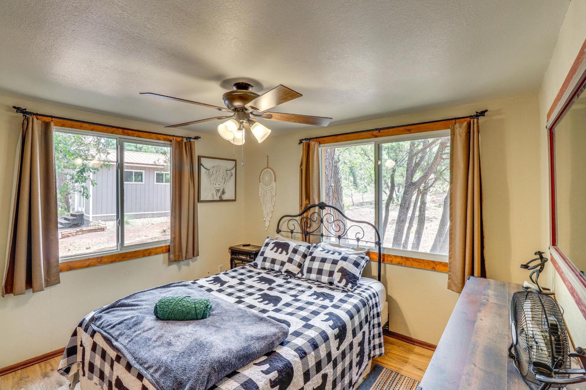 Show Low Cabin With Bbq And Fire Pit Pets Welcome! 외부 사진